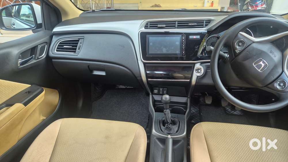 Honda City Vx (o) Mt I-vtec, 2022, Petrol