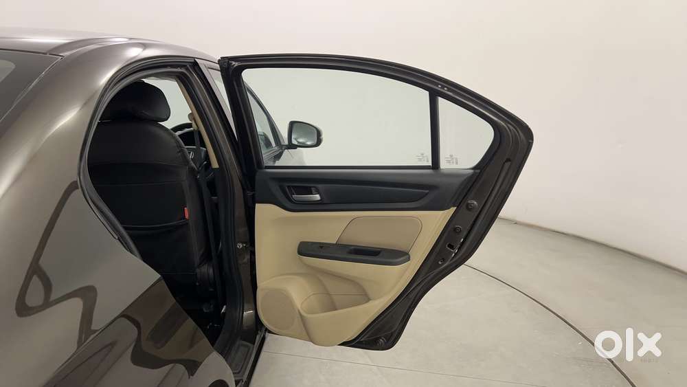 Honda Amaze Vx Cvt I-vtec, 2019, Petrol
