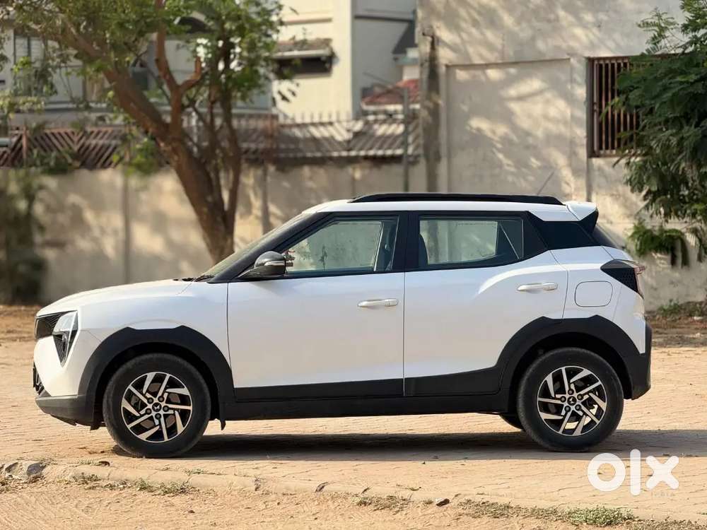 Mahindra Xuv 3xo 2024