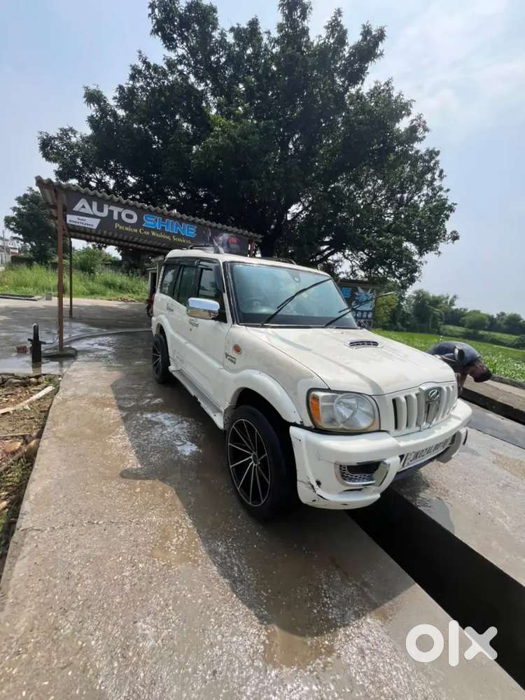 Mahindra Scorpio Classic 2009