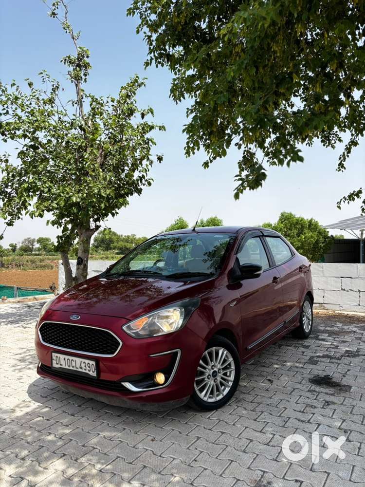 Ford Aspire Titanium Petrol Cng