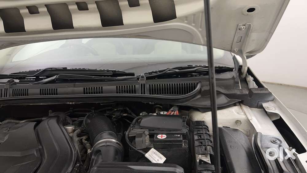 Skoda Slavia Style 1.5l Tsi Dsg, 2022, Petrol