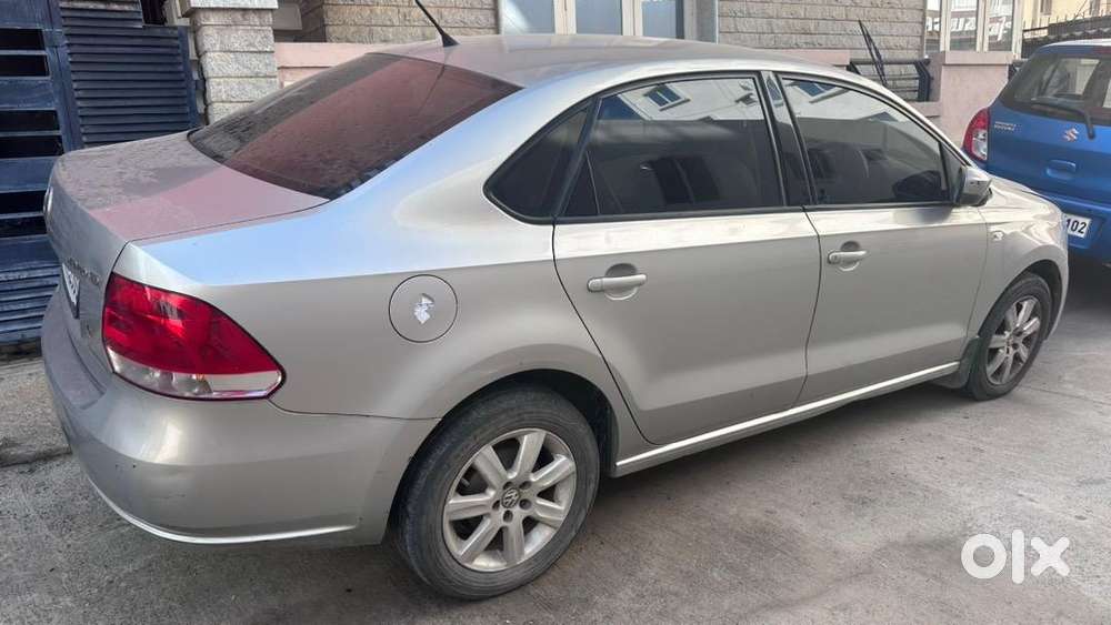 Volkswagen Vento 2012 1.6 Highline Diesel Well Maintained