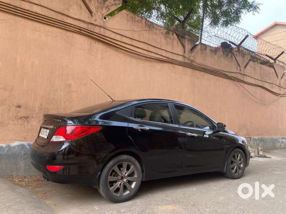 Hyundai Verna 1.6