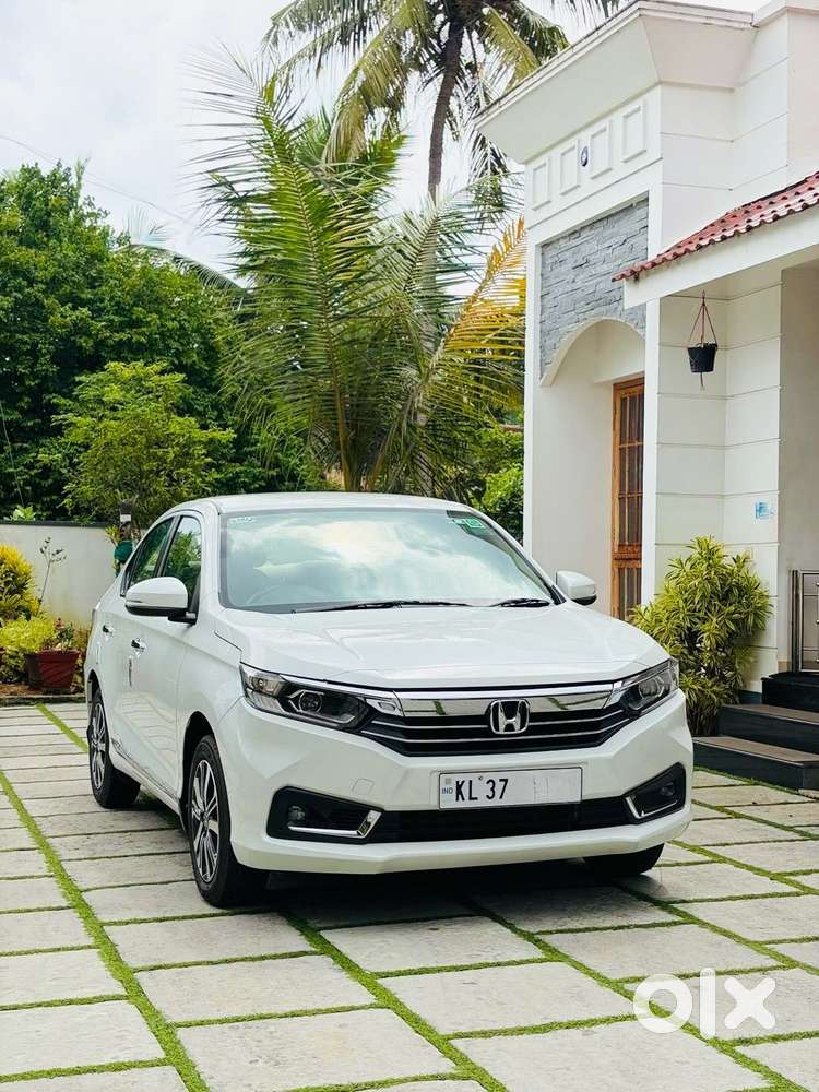 Honda Amaze 2nd Gen Vx, 2024, Petrol
