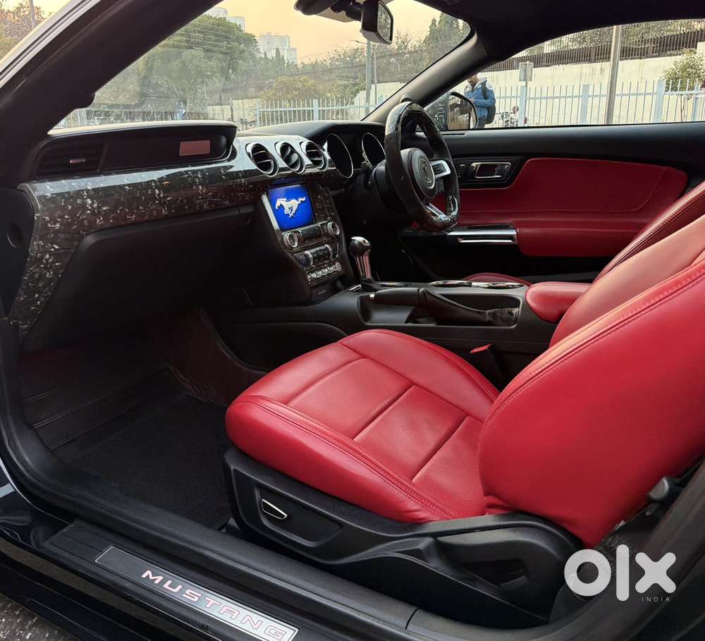 Ford Mustang V8, 2019, Petrol