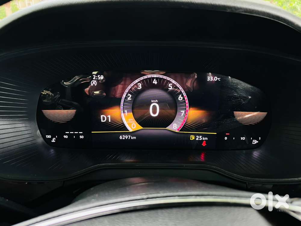 Skoda Kushaq 1.0 Tsi Style At (6 Airbags), 2023, Petrol