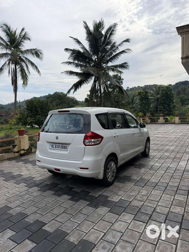 Maruti Suzuki Ertiga Vxi, 2016, Petrol