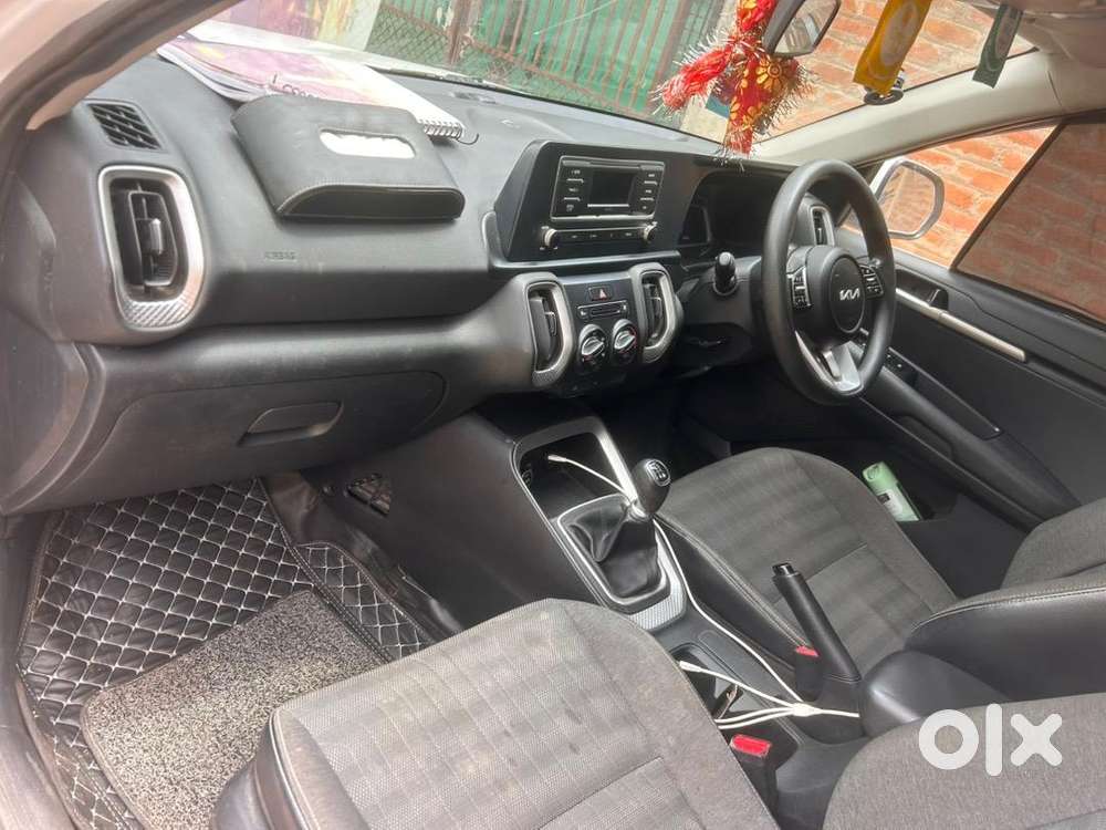 Kia Sonet 2023 Petrol Well Maintained