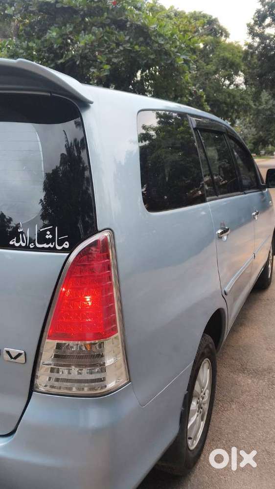 Toyota Innova 2.0 G4 Petrol 8-seater, 2009, Diesel