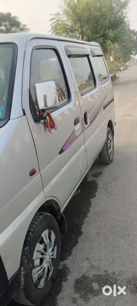 Maruti Suzuki Eeco 2015