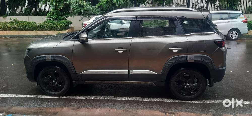 Maruti Suzuki Brezza 1.5 Zxi Smart Hybrid, 2023, Petrol