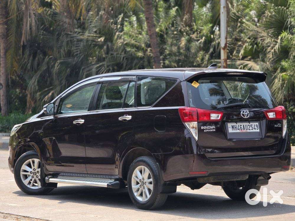 Toyota Innova Crysta 2.4 V 7 Str, 2016, Diesel