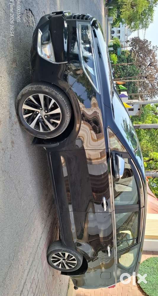 Toyota Innova Crysta 2.4 Zx Mt, 2024, Diesel