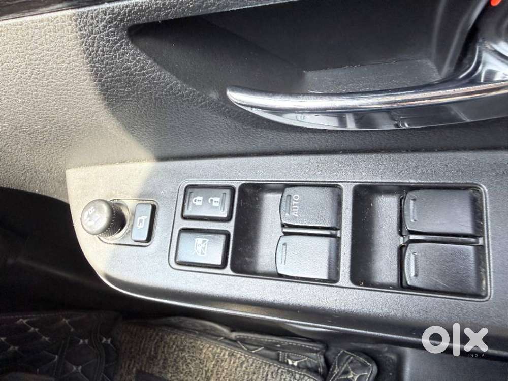 Maruti Suzuki Xl6 1.5 Zeta At, 2024, Petrol