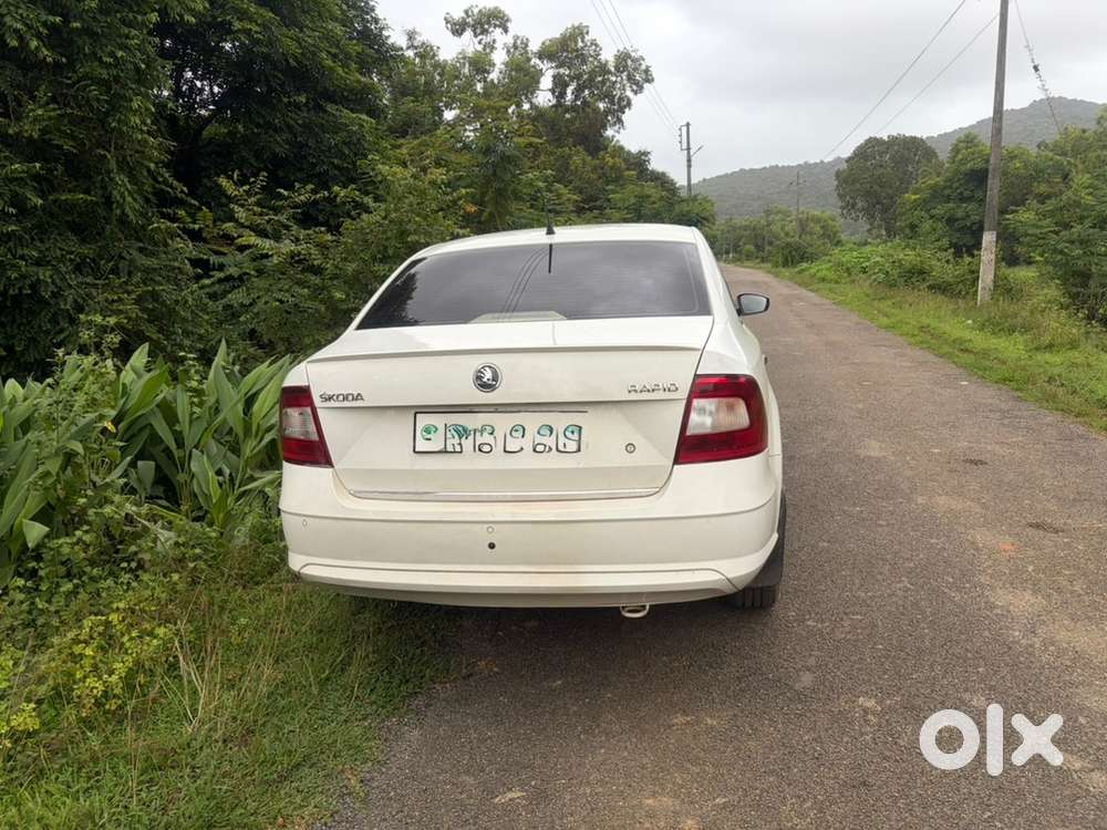 Skoda Rapid Diesel Manual 2017 Year