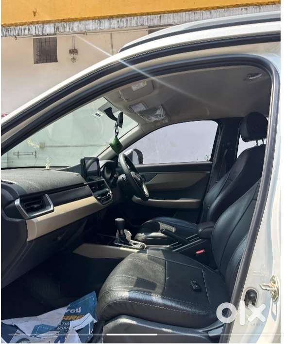 Honda Elevate V Cvt, 2023, Petrol