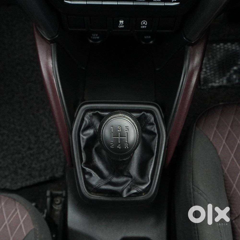 Maruti Suzuki Grand Vitara 1.5 Delta Smart Hybrid, 2025, Petrol