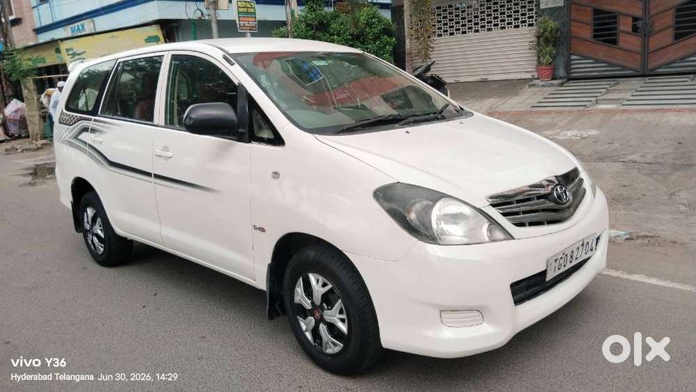 Toyota Innova 2.5 Z Diesel 7 Seater, 2007, Diesel