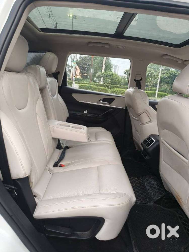 Mahindra Xuv700 2.2 Ax 7 Diesel Mt Str, 2024, Diesel