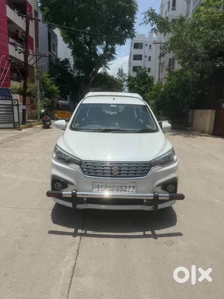 Maruti Suzuki Ertiga 1.5 Vxi, 2022, Petrol