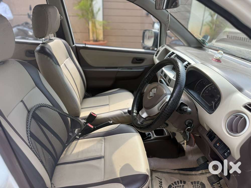 Maruti Suzuki Estilo Vxi, 2013, Petrol