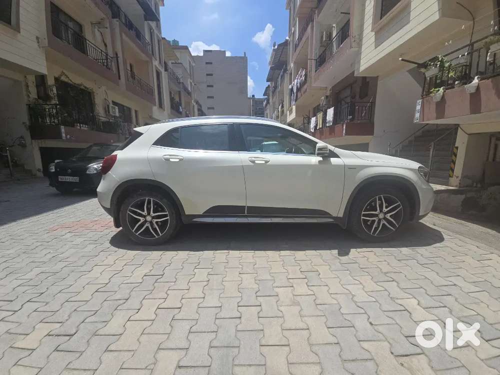 2018 Mercedes Gla Petrol 2l Engine 40k Km Driven Pristine Condition
