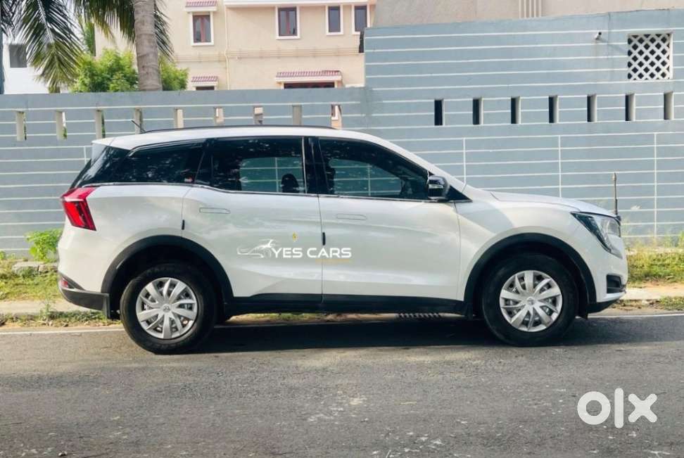 Mahindra Xuv700 2.2 Mx Diesel Mt 5 Str, 2022, Diesel