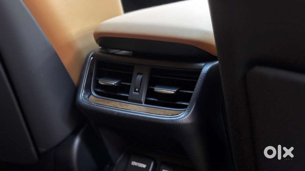 Lexus Es 300h Exquisite, 2026, Petrol