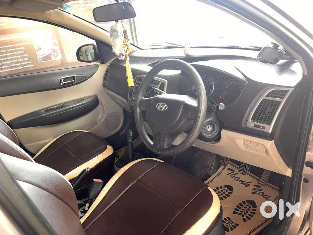 Hyundai Car Manual 2012