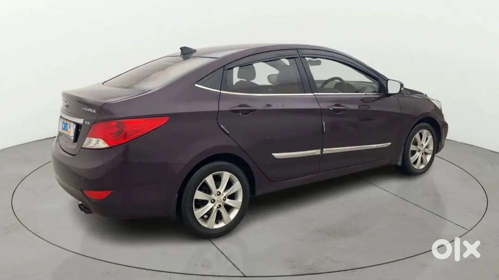 Hyundai Verna Sx 2012 Edition