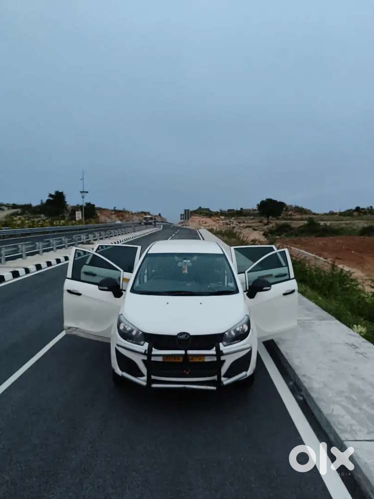 Mahindra Marazzo 1.5 M2 2020