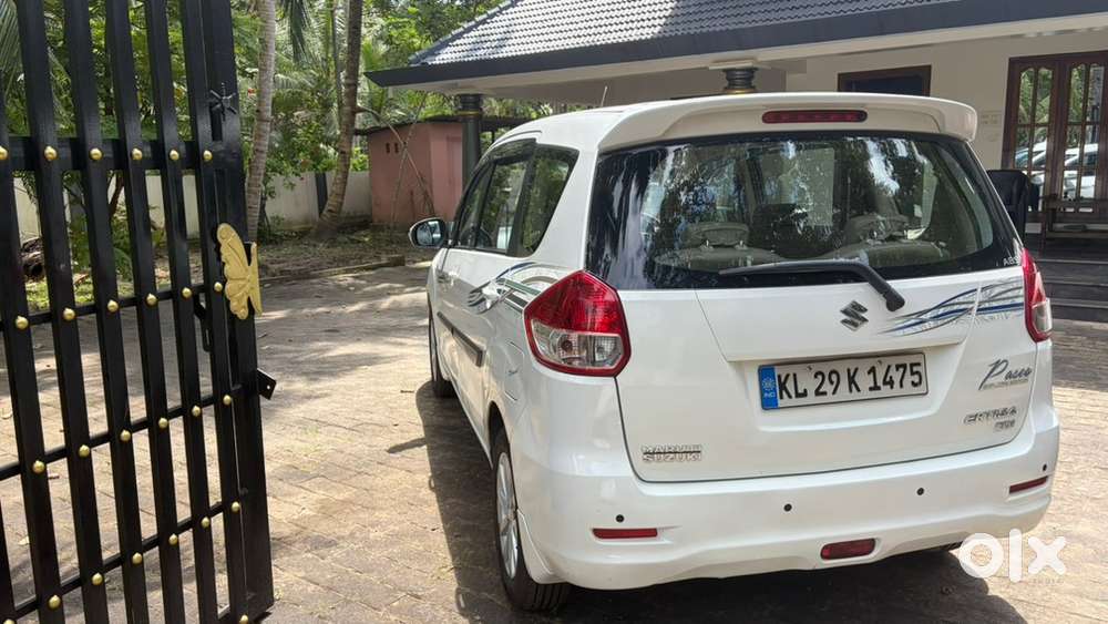 Maruti Suzuki Ertiga Zdi 2015