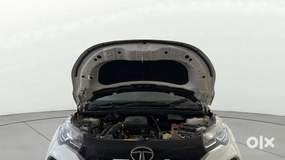 Tata Nexon 1.2 Revotron Xm (s), 2022, Petrol