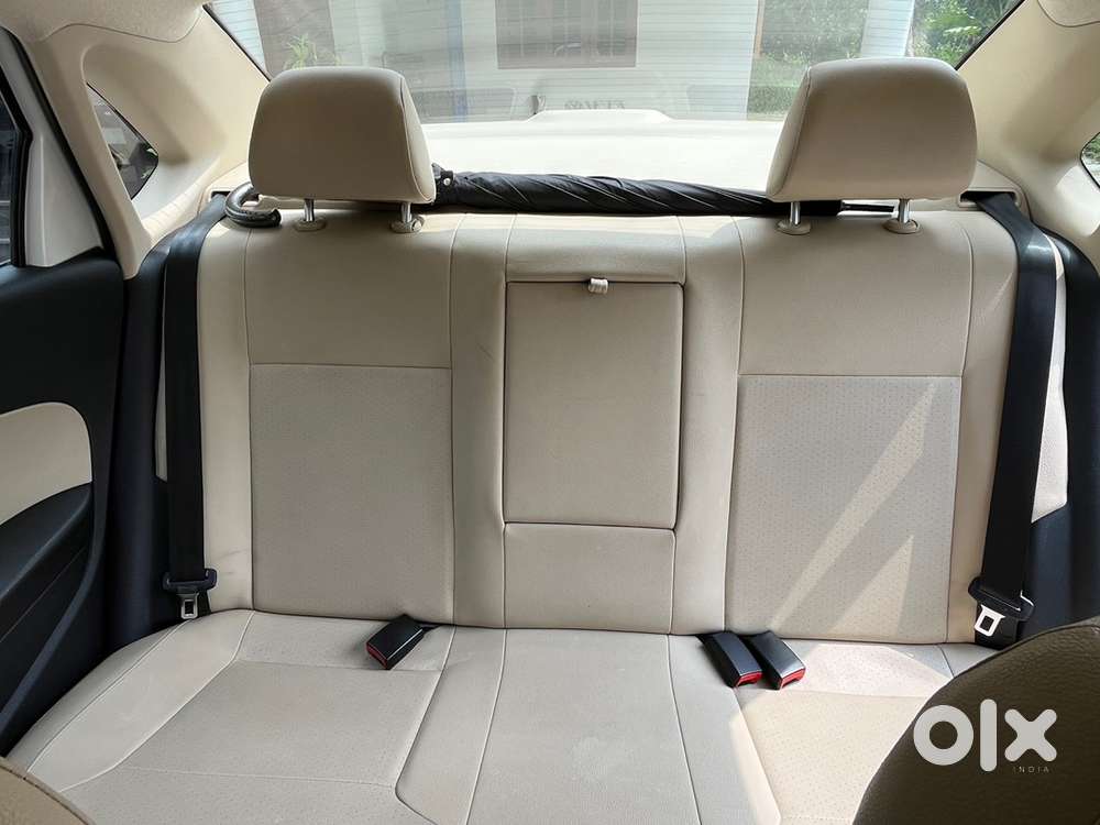 Volkswagen Vento 2019 Petrol 1.2 L Tsi 7 Speed Dsg Candy White