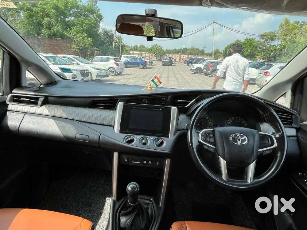 Toyota Innova Crysta 2.4 G Mt 8s, 2020, Diesel
