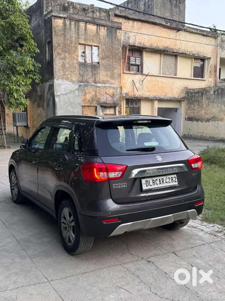 Maruti Suzuki Brezza With Solid Rate