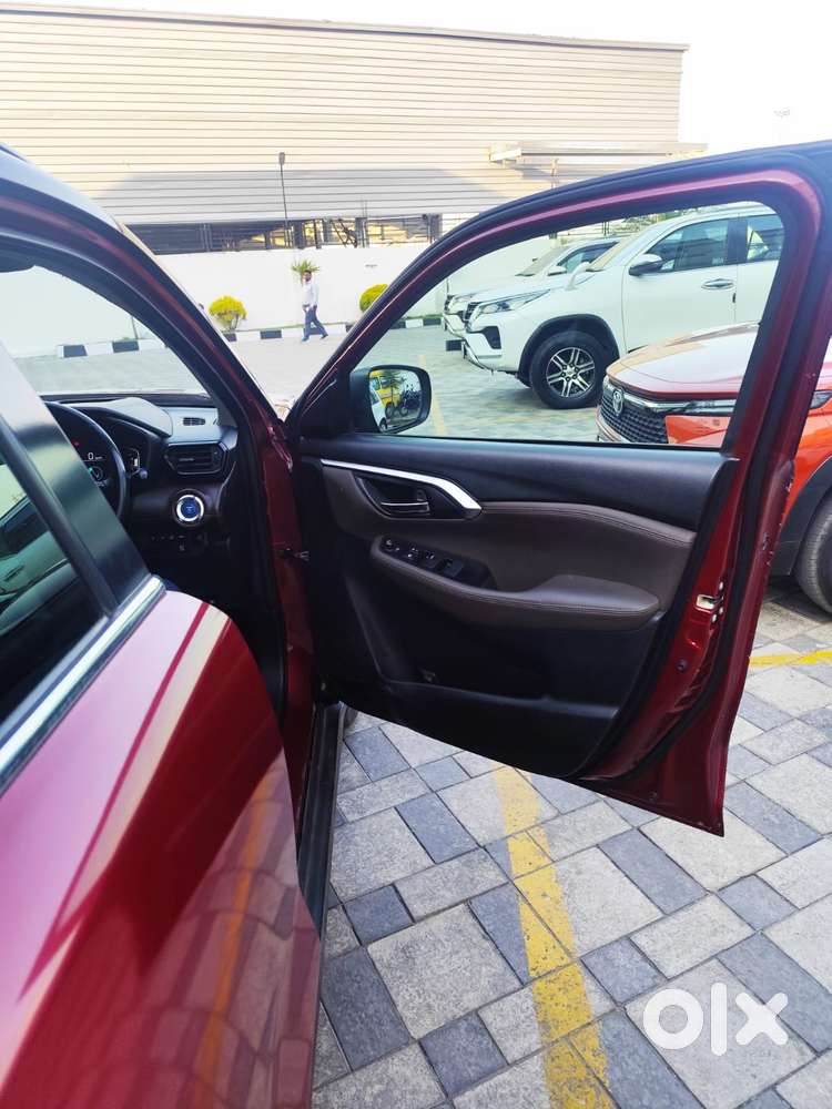 Toyota Urban Cruiser Hyryder