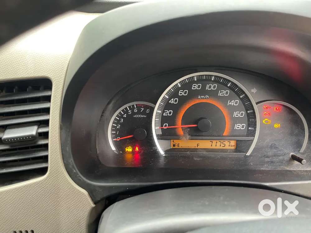 Maruti Suzuki Wagon R  Vxi     October 2016 Model