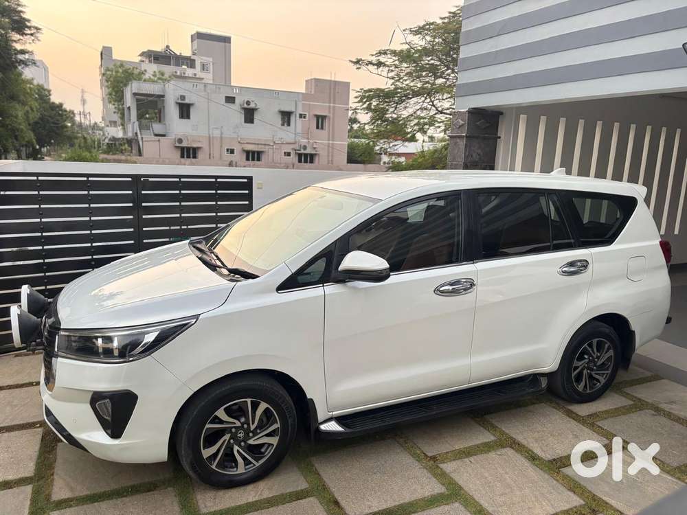 Toyota Innova Crysta 2.7 V, 2021, Diesel