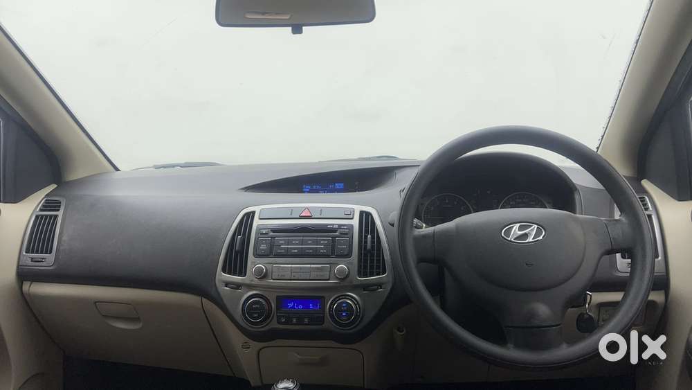 Hyundai I20 2012-2014 Magna Optional 1.2, 2012, Cng & Hybrids