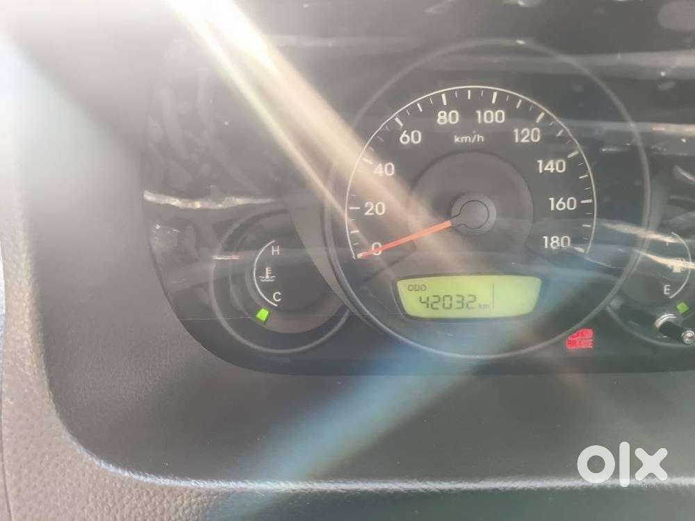 Hyundai Eon Era +, 2017, Petrol