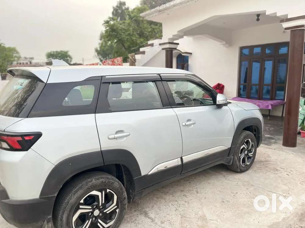 Maruti Suzuki Brezza 2023 Petrol 24000 Km Driven