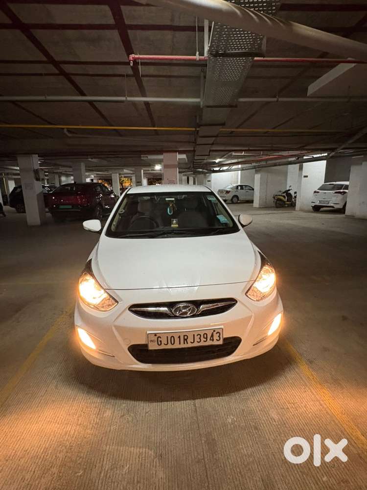 Hyundai Fluidic Verna 2015 Diesel Manual