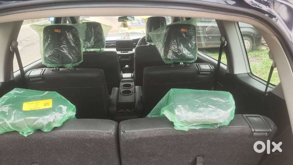 Maruti Suzuki Xl6 1.5 Alpha Mt, 2022, Petrol