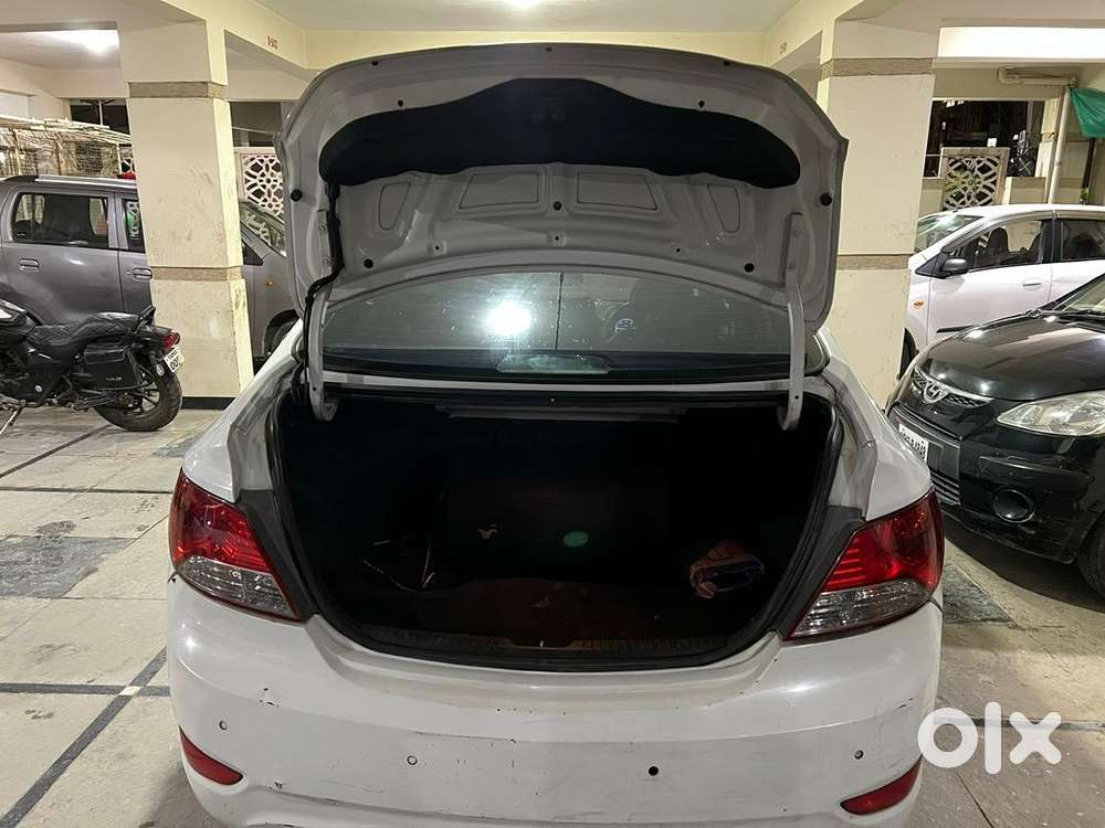 Hyundai Fluidic Verna