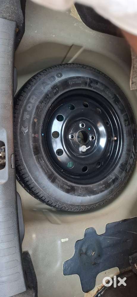 Maruti Suzuki Dzire 1.2 Vxi, 2014, Petrol