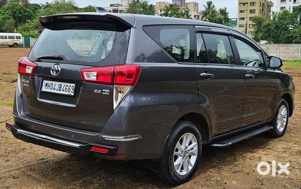 Toyota Innova Crysta 2.8 Gx At, 2017, Diesel