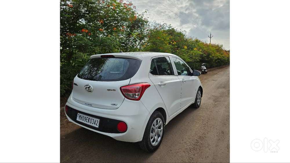 Grand I10 Sportz 2017