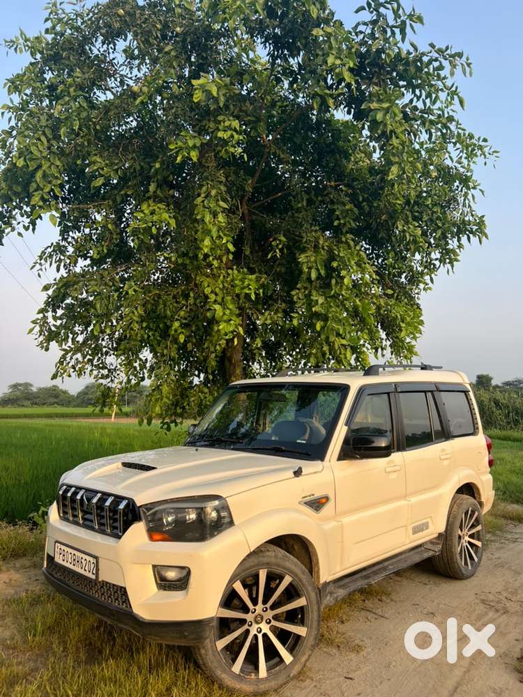 Mahindra Scorpio Diesel 2015 Variant